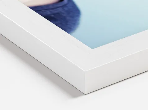 Wide White avatar